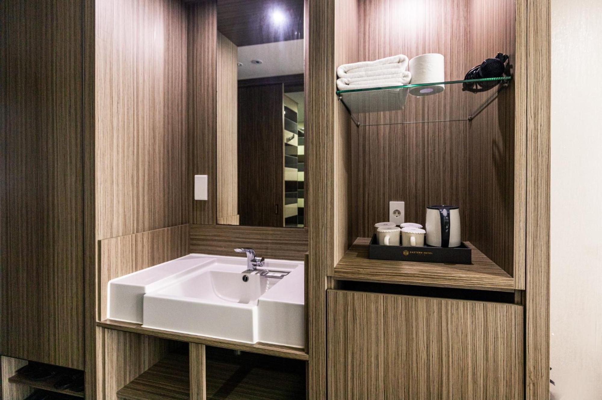Eastern Hotel Jeju Seogwipo Bilik gambar